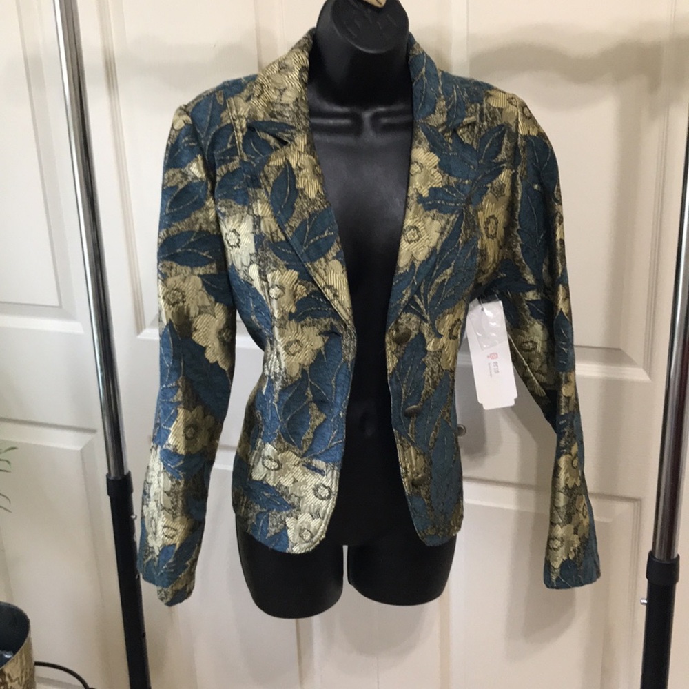 Fall Winter Blazer - Picture 2 of 7